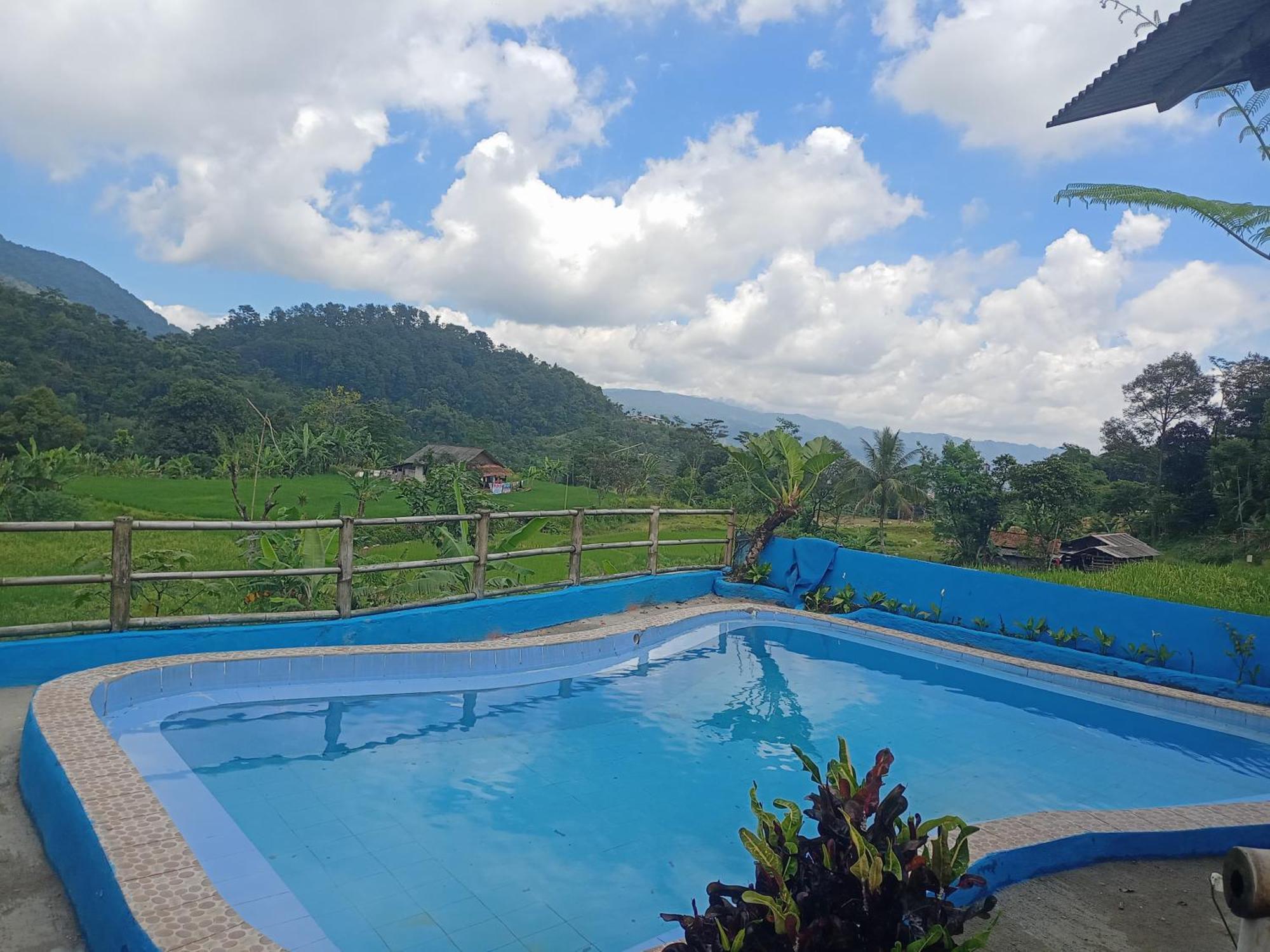 De Salak Homestay Bogor Zewnętrze zdjęcie