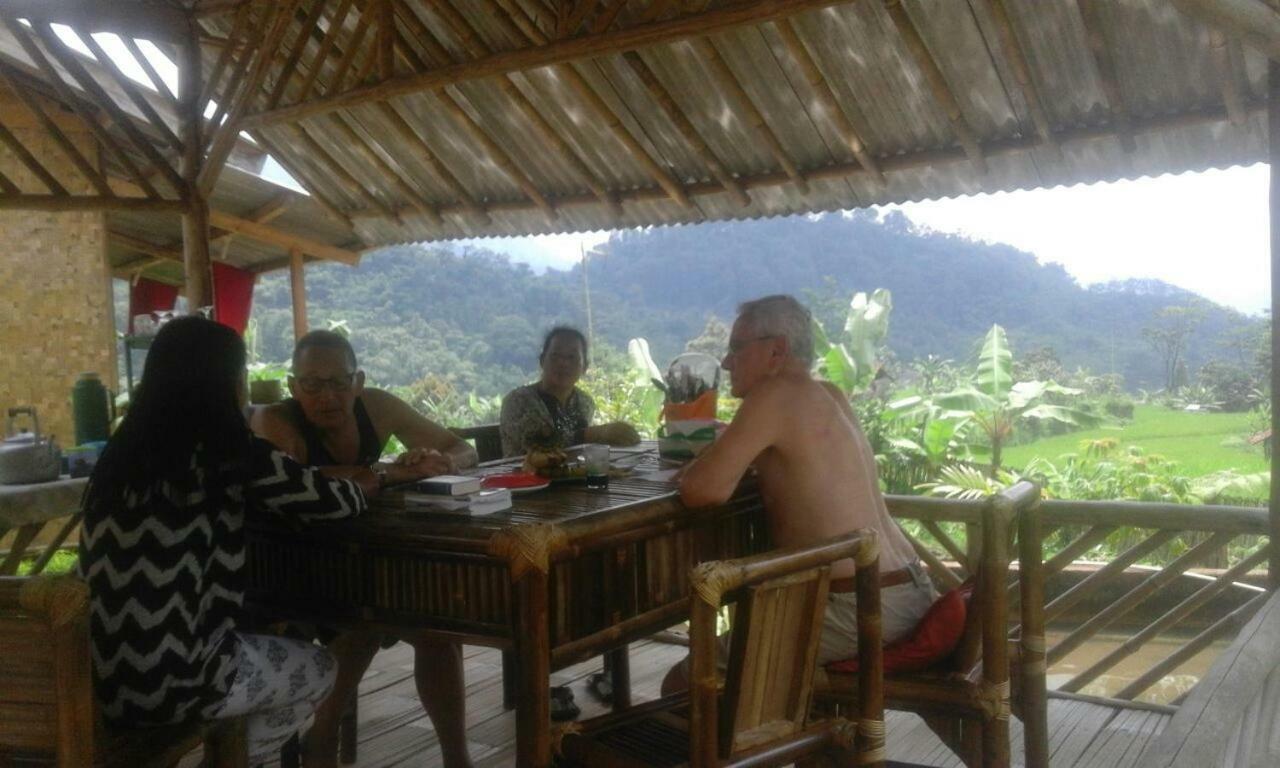 De Salak Homestay Bogor Zewnętrze zdjęcie